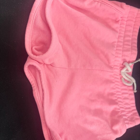 Shorts - Picture 8 of 8